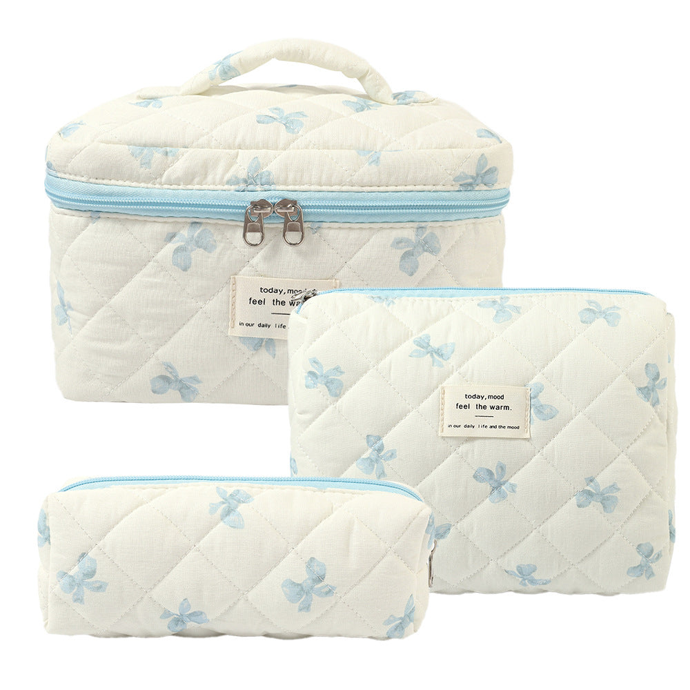 Small Floral Storage Portable Cosmetic Bag Large Capacity