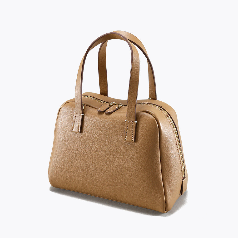 Versatile Large Capacity Crossbody Simple Retro Fashion Handbag