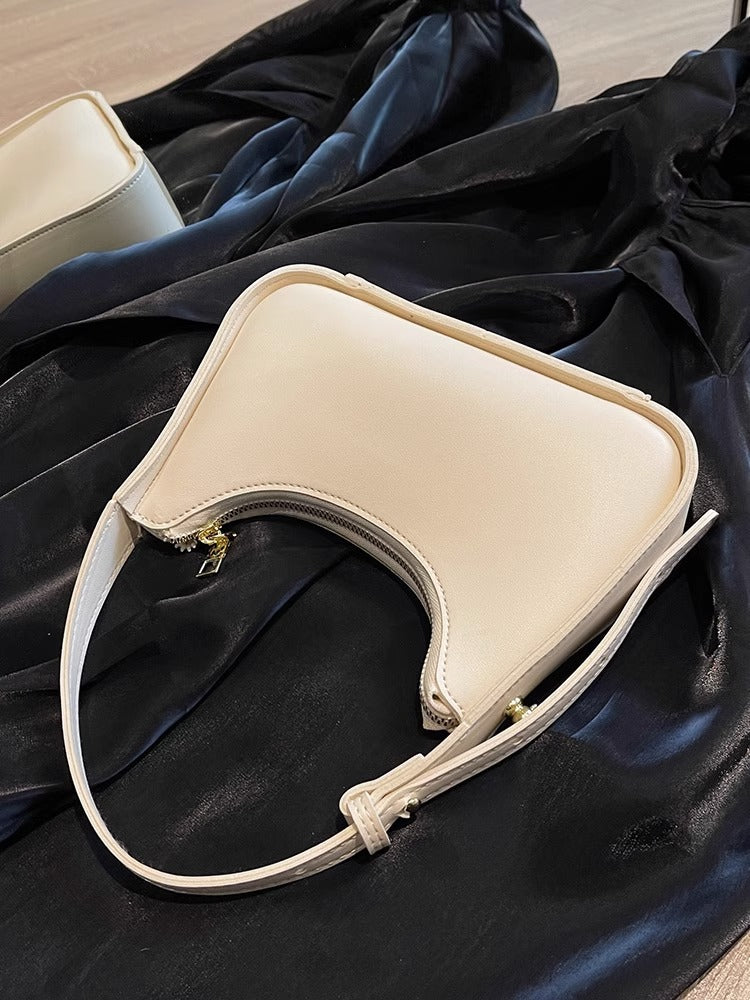 Versatile Handheld White Shoulder Bag