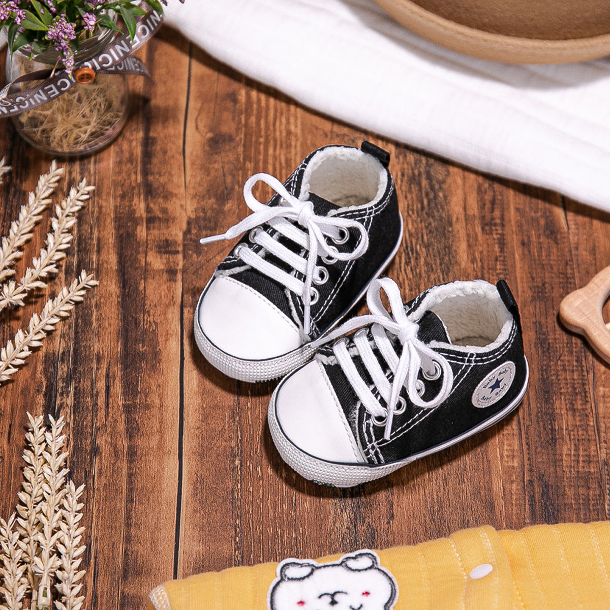 New Winter Baby's Shoes Cotton Shoes Fleece Lined Warm Canvas Shoes Baby Non Slip Soft Bottom Toddler Shoes Baby's Shoes