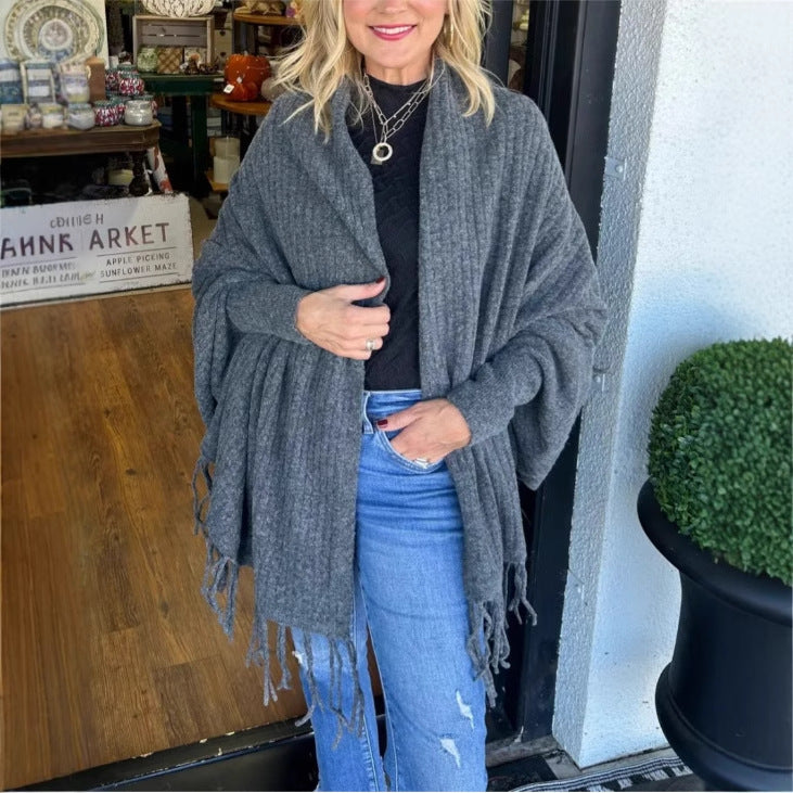 Fashionable Knitted Tassel Inverness