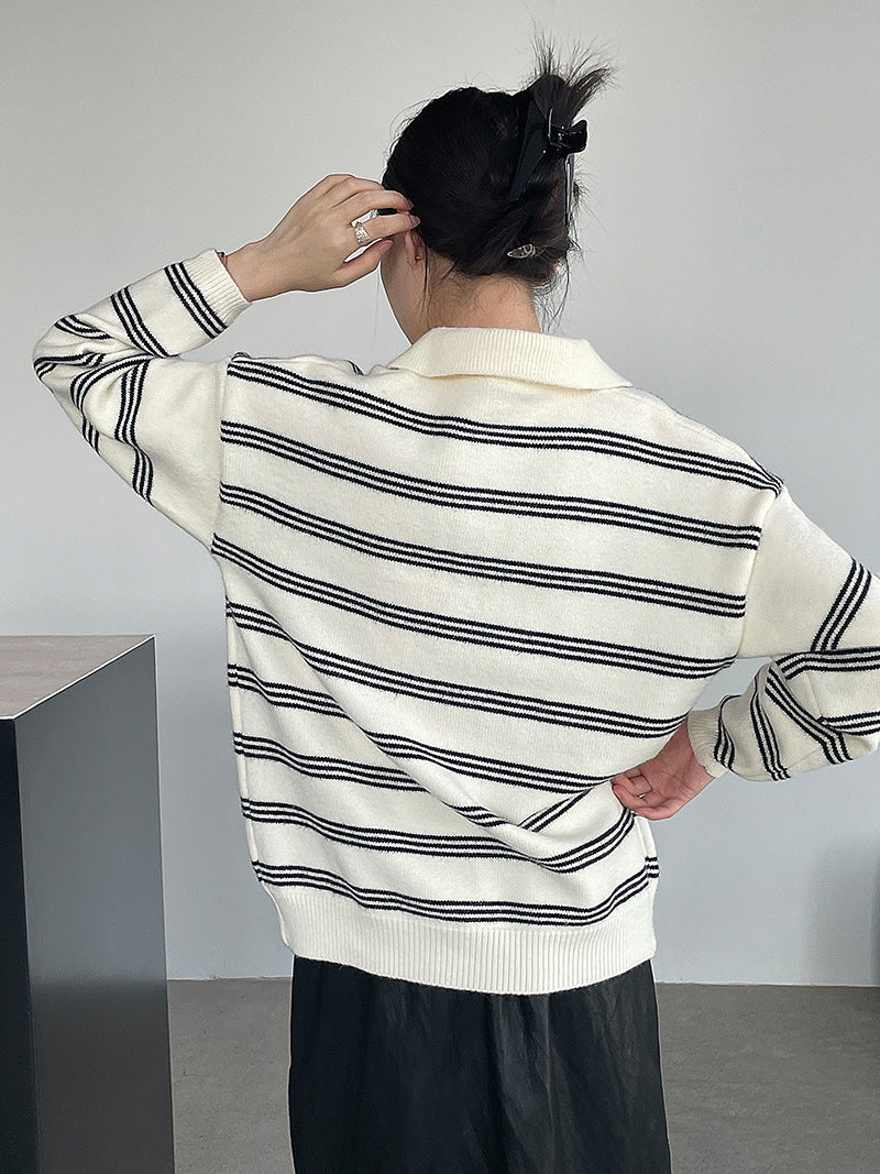 Strikket stribet sweater i koreansk idle-stil med polokrave