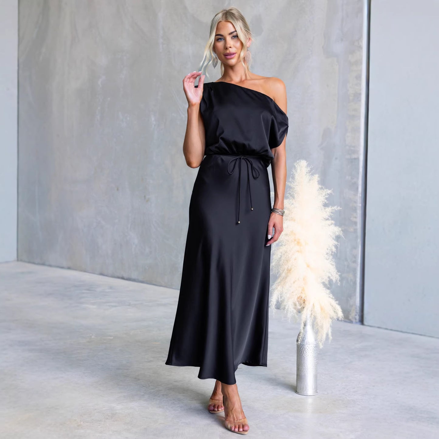 Off-Shoulder Sexy Solid Color Elegant Womens Dress