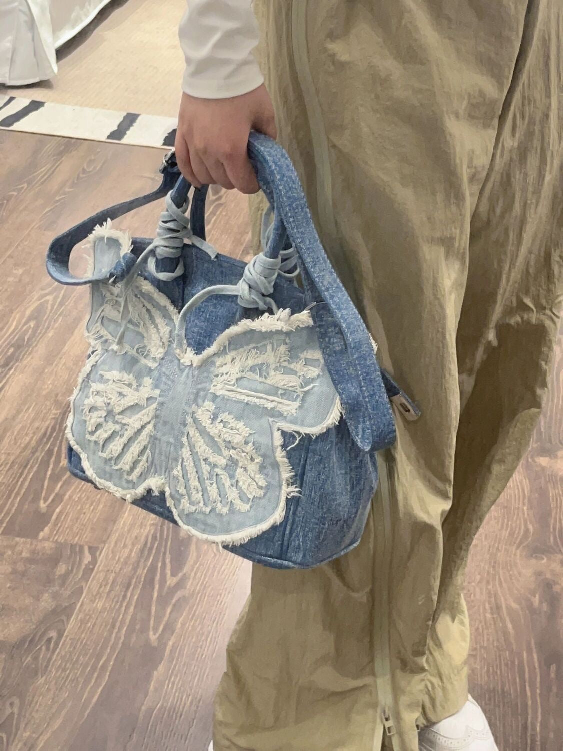 Women's Summer Versatile Fashion Embroidered Handbag