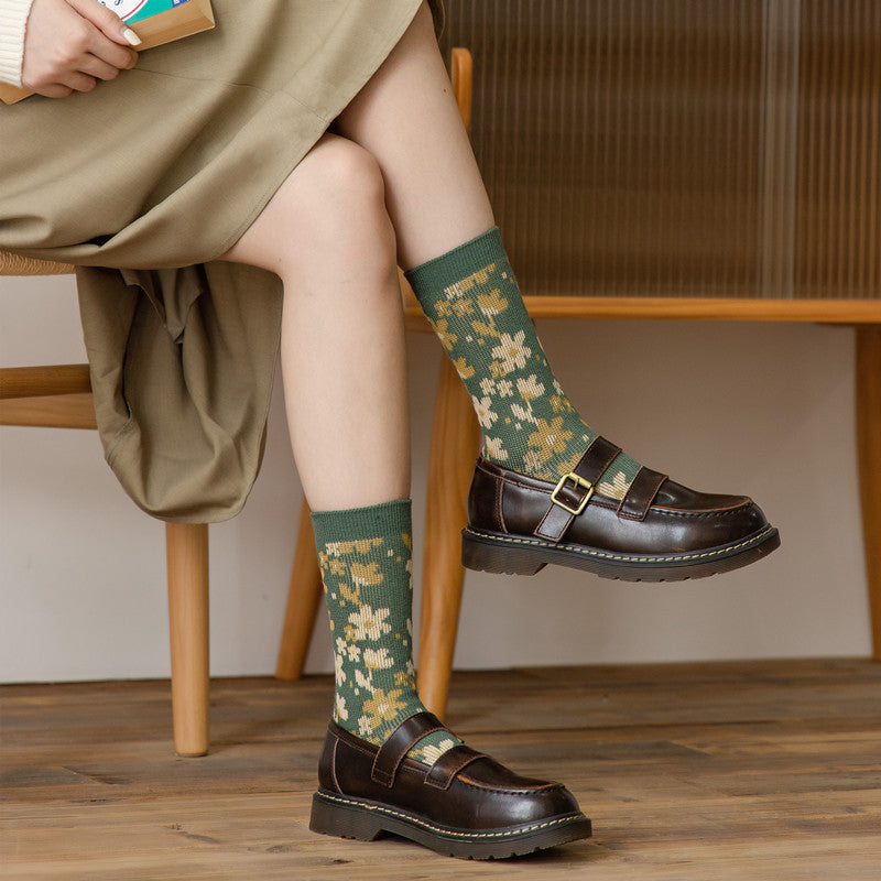 Retro-style Small Floral Ladies' Socks With High Tubes And Piles
