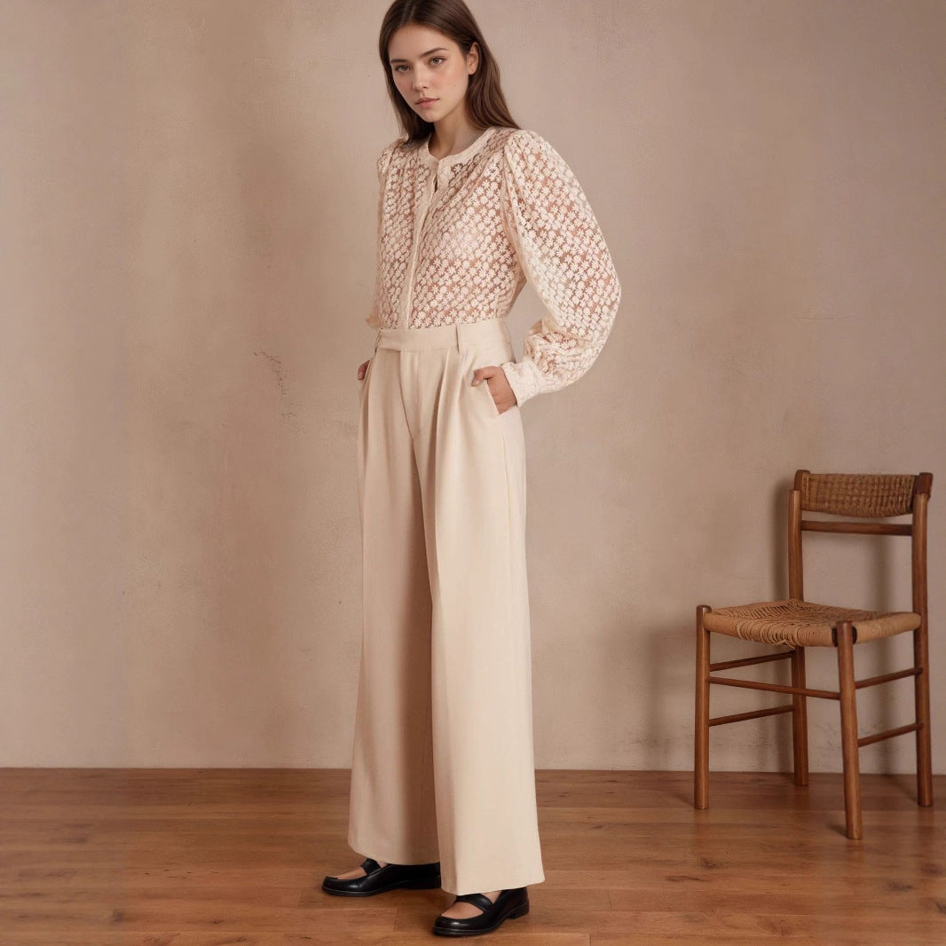 Women's Elegant Lace Top With A Round Neckline