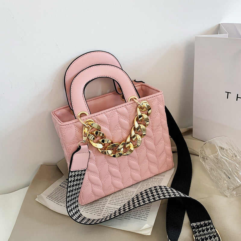 New Trendy Summer Portable Rhombus Messenger Bag
