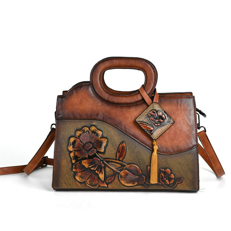 Retro bærbar crossbody-taske med prægning og børstet finish i etnisk stil til kvinder