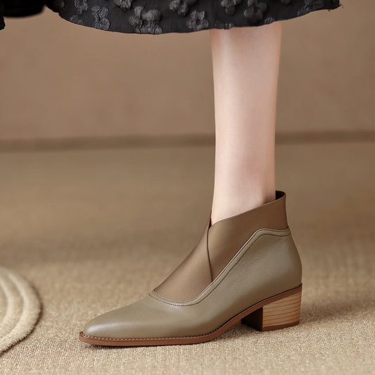 Retro Pointed Toe Chunky Heel Booties