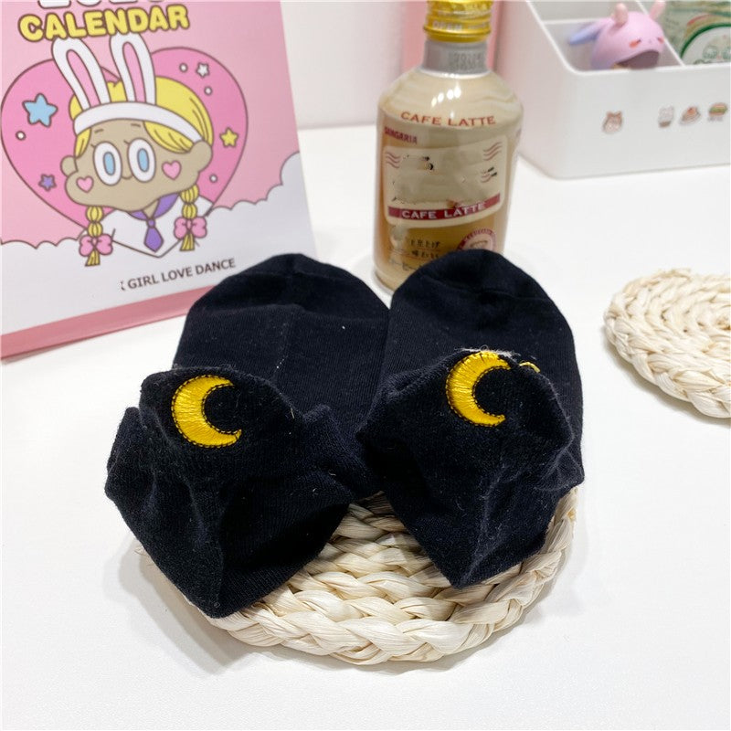 Ladies Socks Shallow Mouth Embroidered Cotton Socks