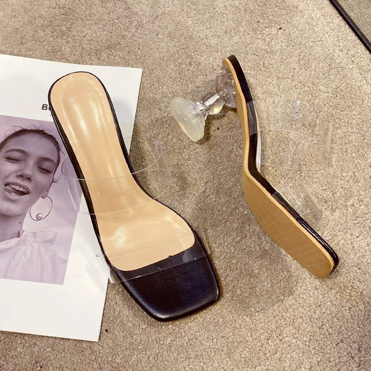 Women's One-line Fashion Outer Wear Sandals And Slippers