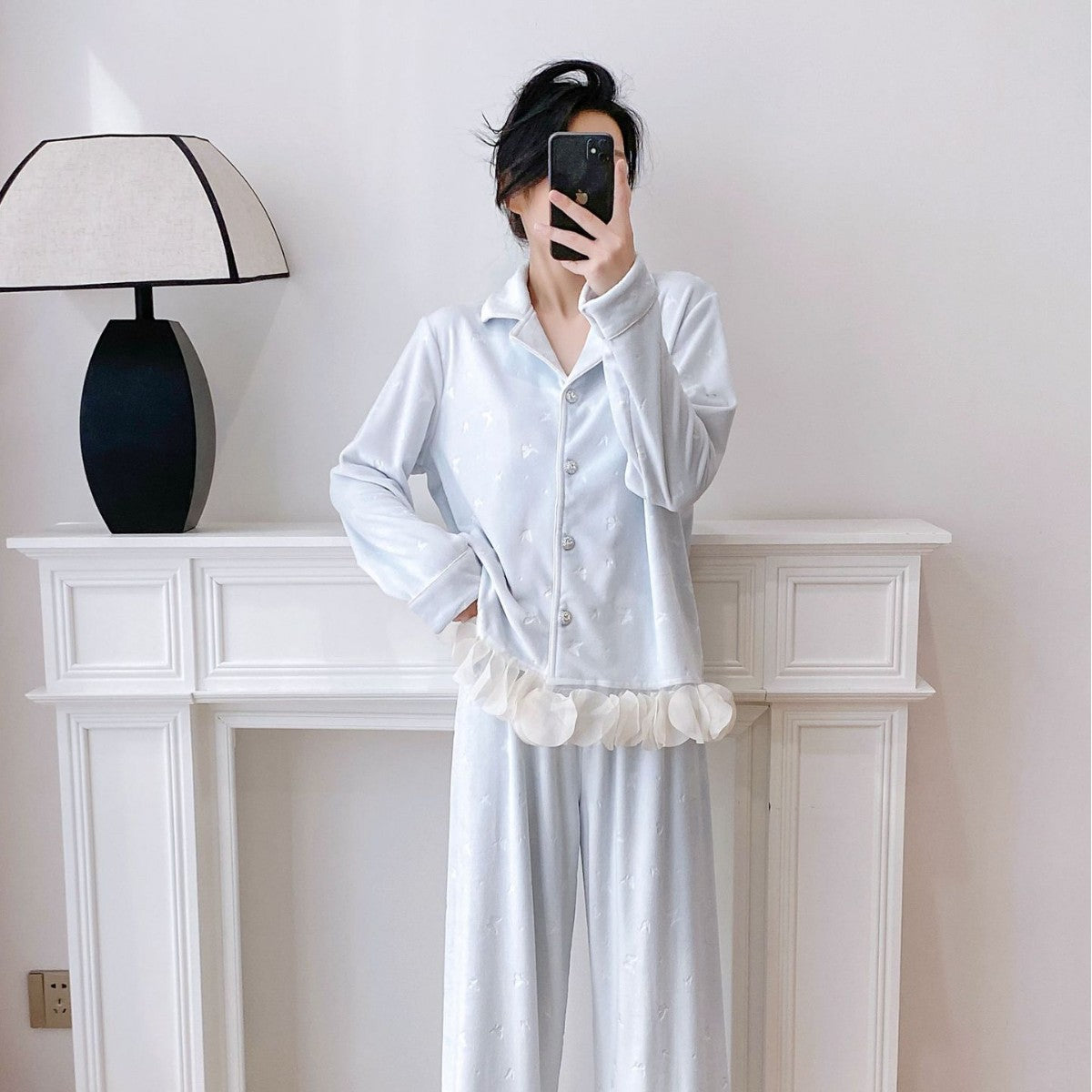 Thickened, Heat-retaining French-style Butterfly-embossed Loungewear Set For Both Indoor And Outdoor Wear