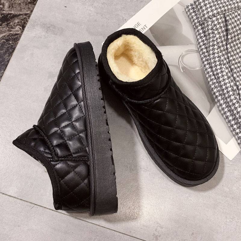Korean Version Of All-match Flat Bread Shoes Plus Velvet Short Boots