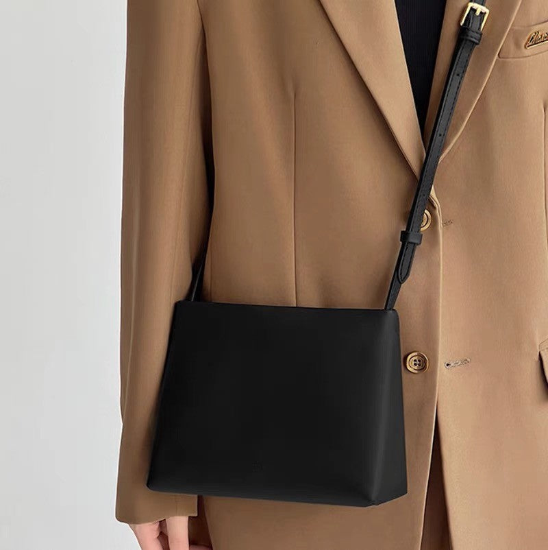 Versatile And Minimalist Square Handbag