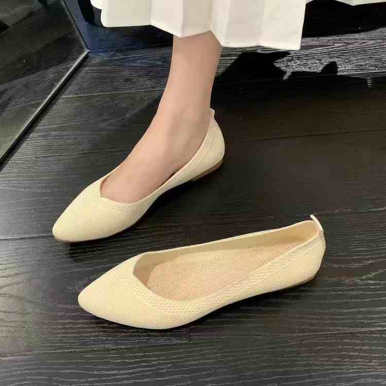 Women's Doug Shoes Pointed Toe Shallow Mouth Soft Bottom