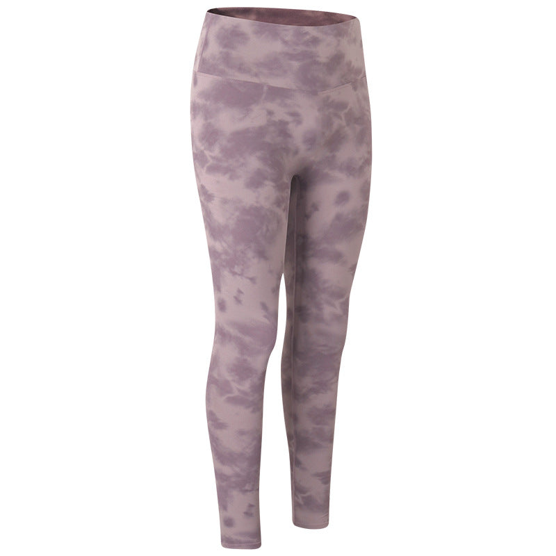 Tight Fit Trousers Without Embarrassment Line