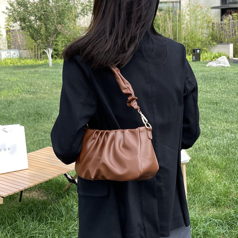 Fashionable Pleated Cloud Casual Fashionable Simple Texture Underarm Shoulder Bag