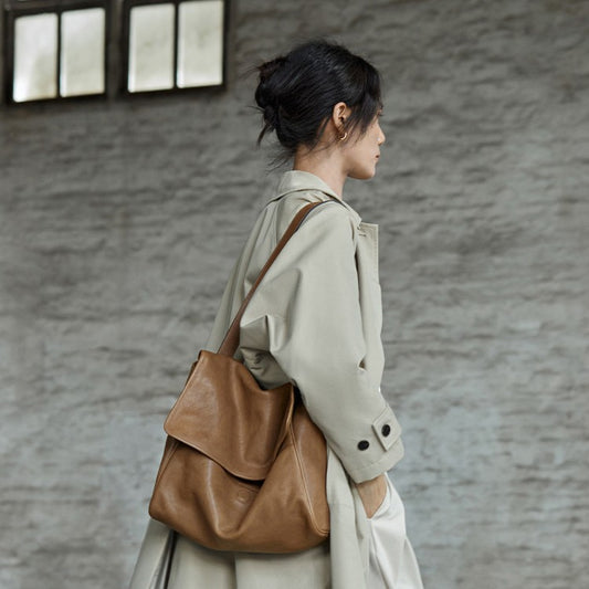 Retro Soft Leather Large-capacity Shoulder Bag