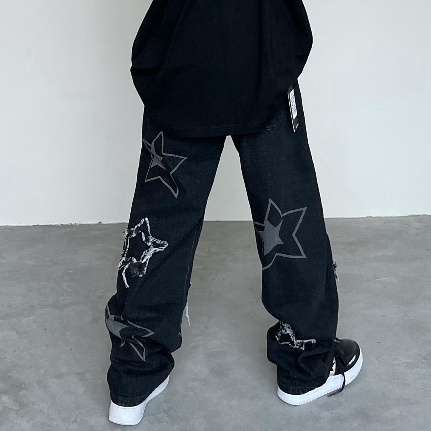 Washed And Ripped Star Jeans Loose And Slim