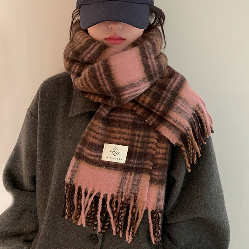 New Fashionable Plaid Scarf For Women