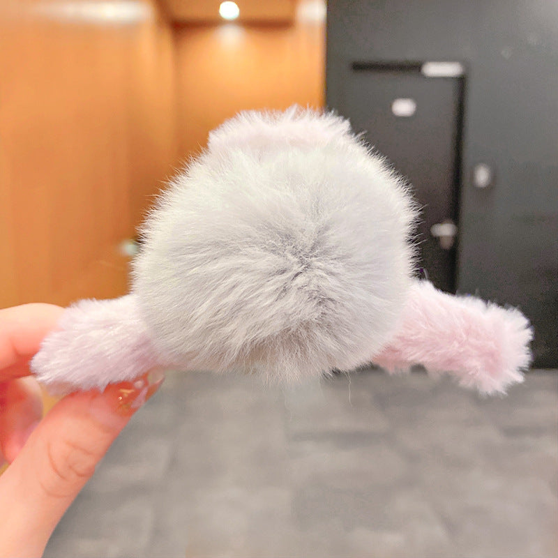 Cute Large Plush Ball Catch Clip Fashion Temperament