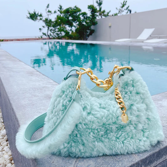 Women's Niche Design Plush Chain Shoulder Messenger Bag