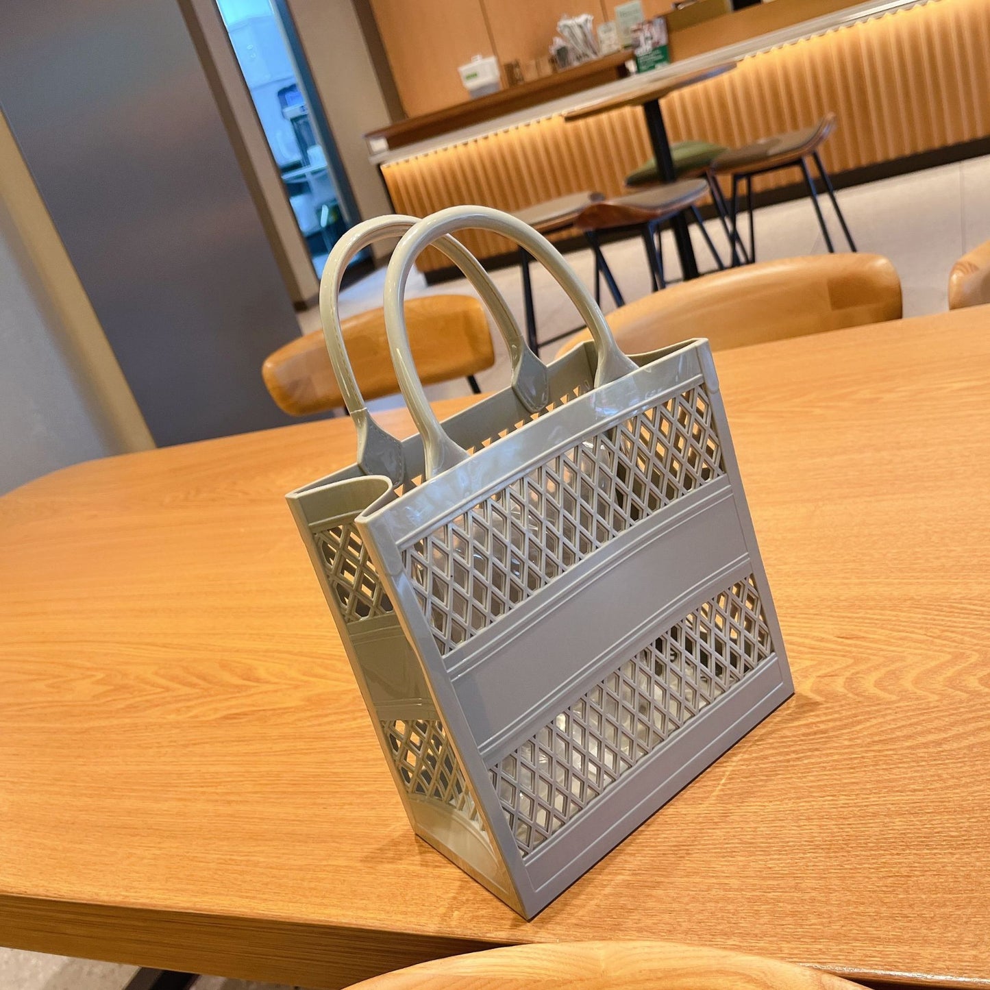 Portable Large Capacity Storage Basket Candy Hollow Bag