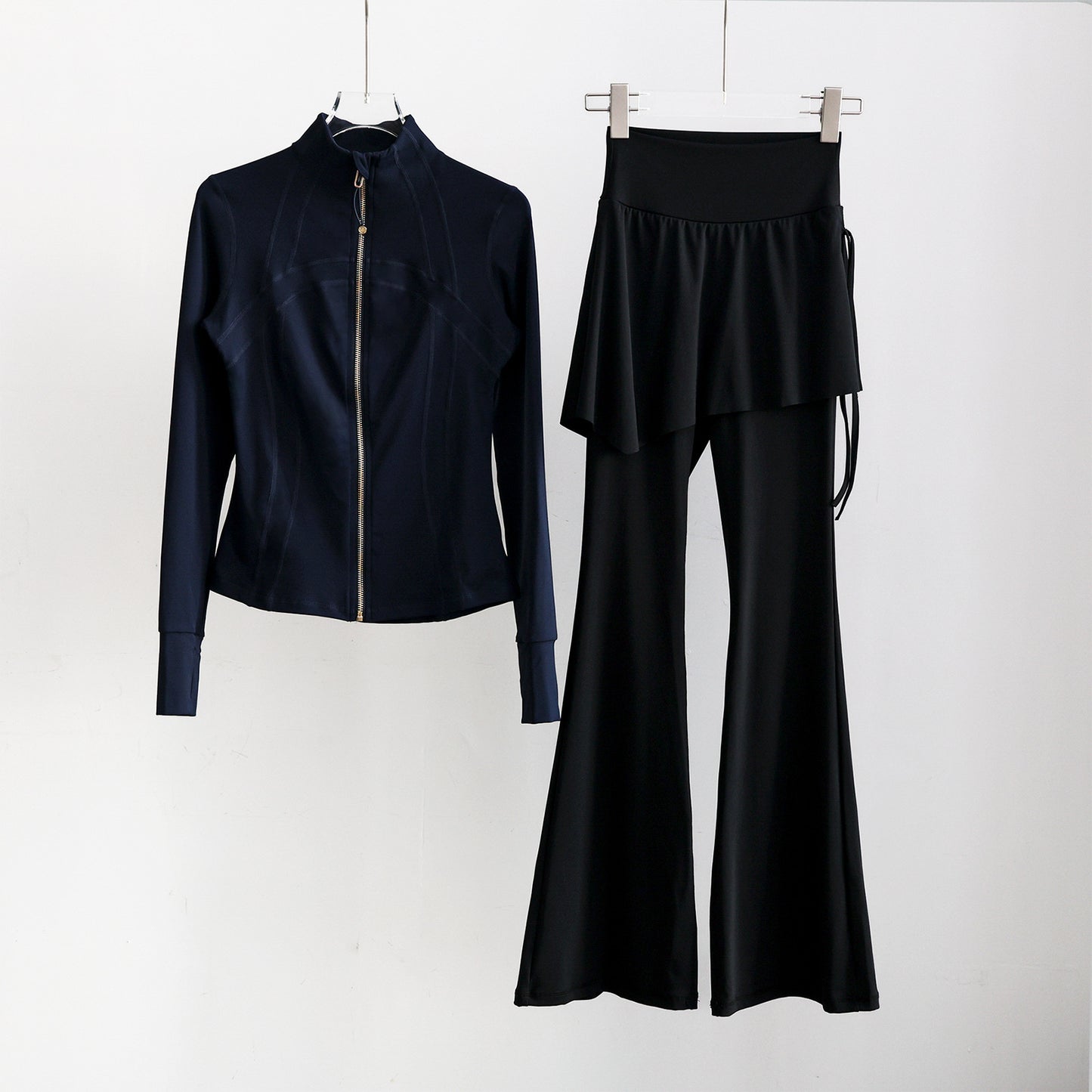 Long-sleeve Running Outfit With Zipperprofessional Gymwear Thats Slimming And Figure-flattering