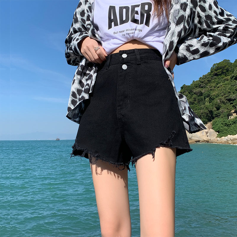 Womens High-waisted Loose-fitting White Denim Shorts