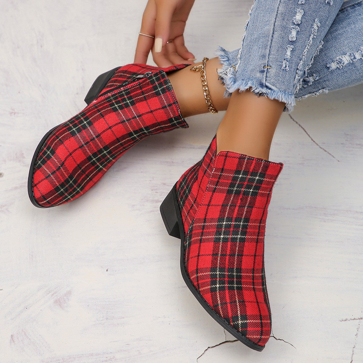 Women's New Houndstooth Pointed Casual Fashion Woolen Shoes