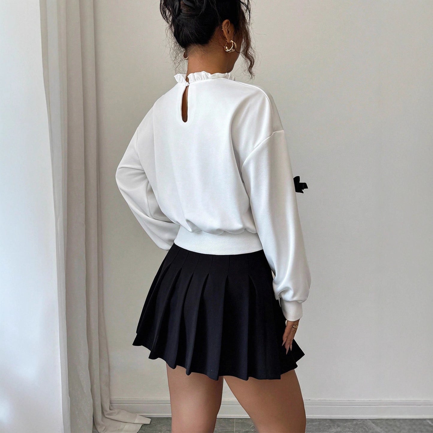 Women's Fashion Simple Bow Decor Short Hoodie