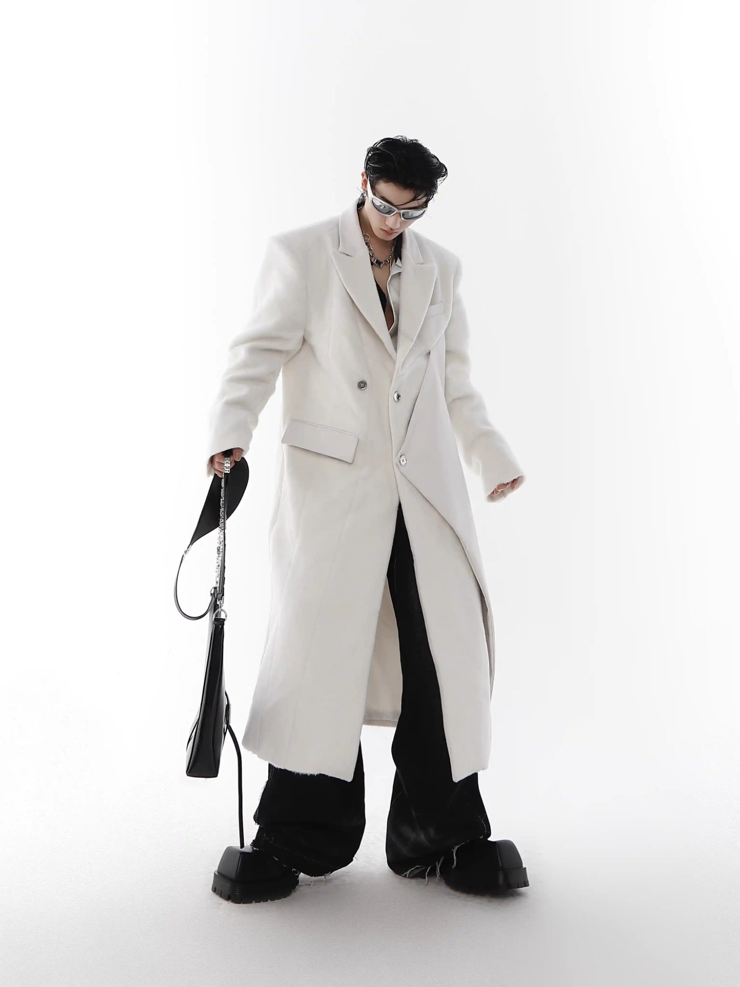 Padded Shoulder Woolen Coat PU Leather Stitching Design Long Trench Coat White Over The Knee