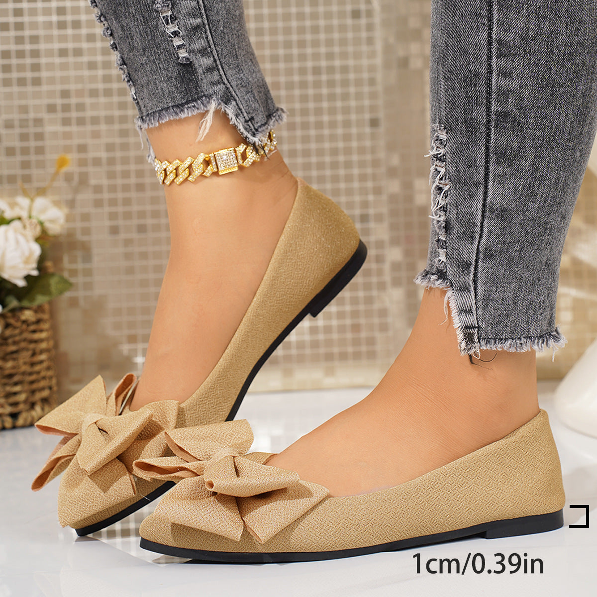 Plus-size Bow-tie Pointed-toe Slip-on Shoes