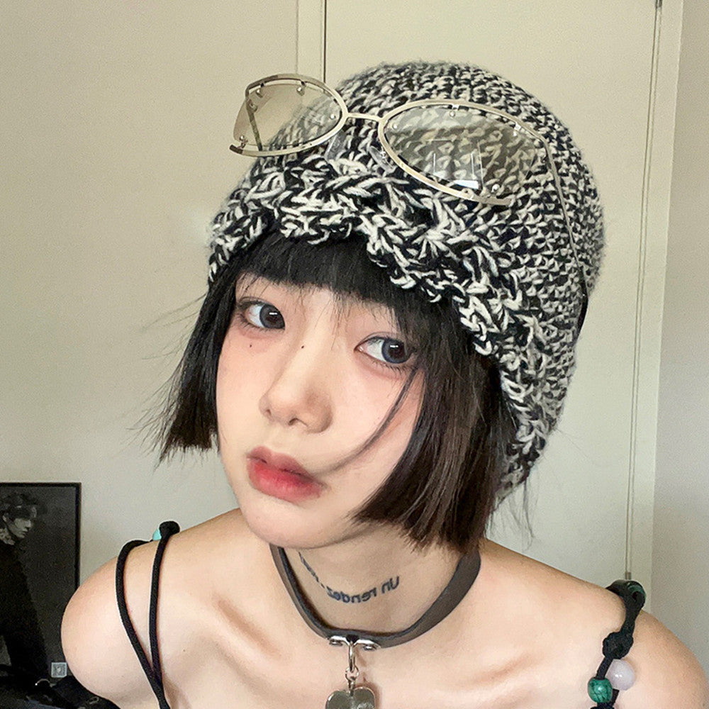 Small Spicy Girls' Wool Hat Warm Keeping Versatile Hollow
