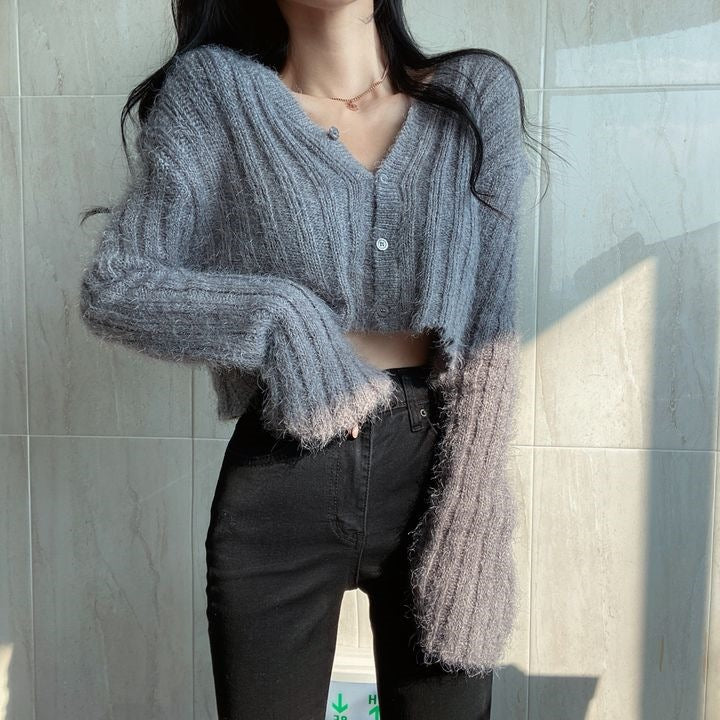 Women's V-neck Long Sleeve Knitted Cardigan Short Sweater
