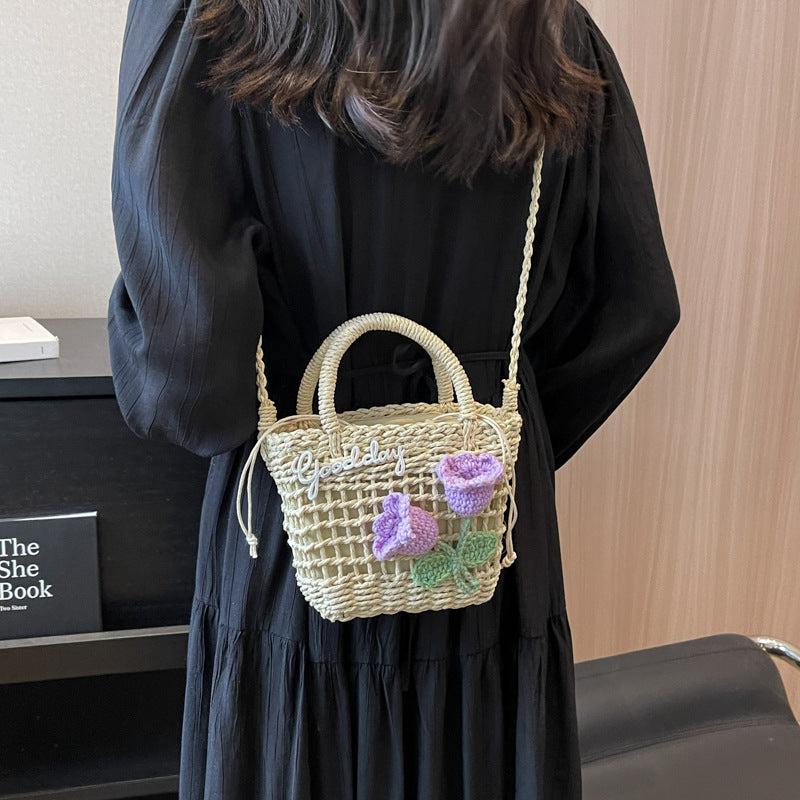 Handwoven New Hollow Grass Woven Handbag