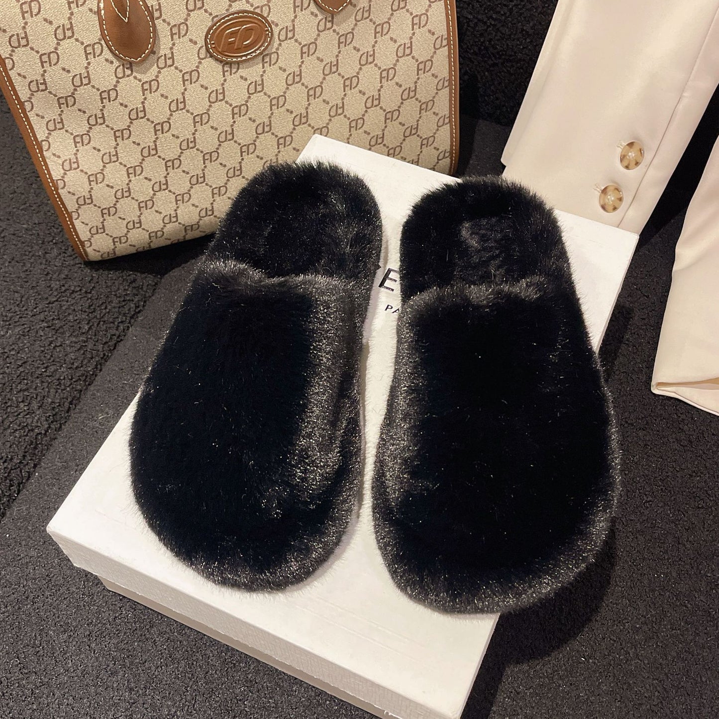 Women's Fashion All-matching Fluffy Slippers