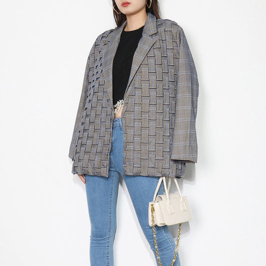 Personalized Grey Plaid Jacket With Heavy Pleating