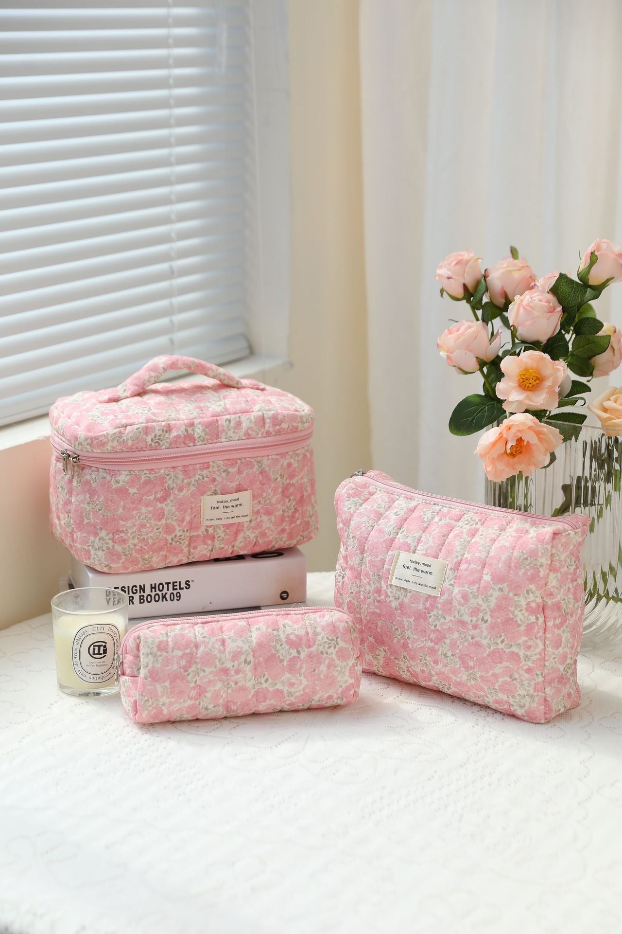 Small Floral Storage Portable Cosmetic Bag Large Capacity