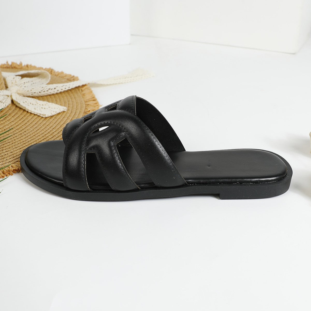Versatile Flat Strap Fashion Sandals For Women