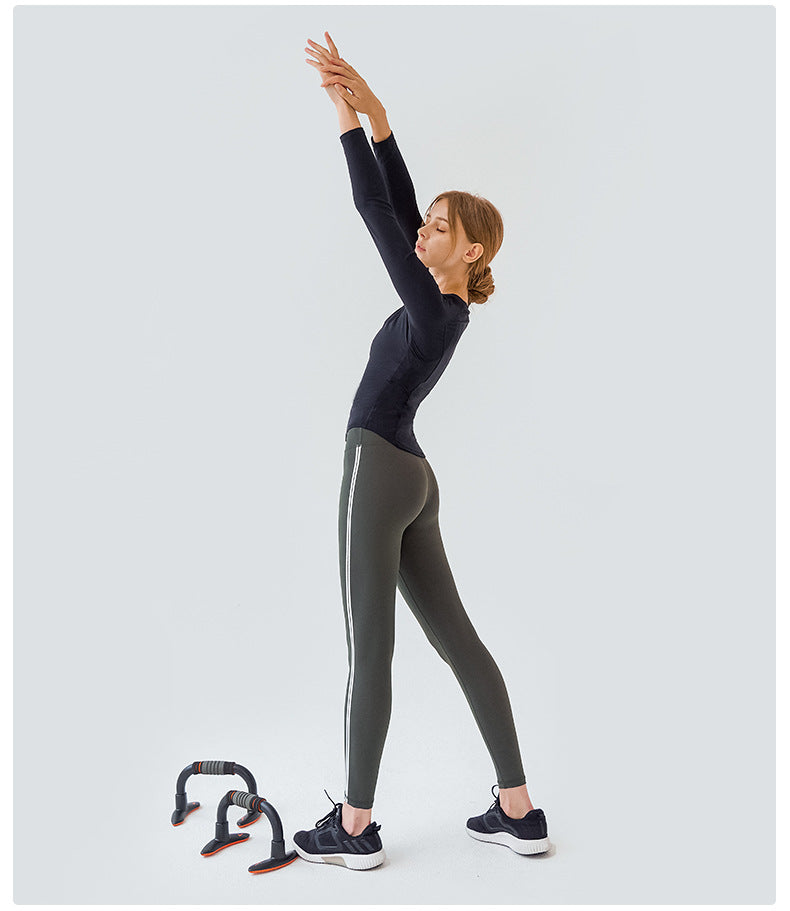 Slim Fit Thin Yoga Wear Nude Feel Skin-friendly Outerwear Fashion Sports Fitness Top Women