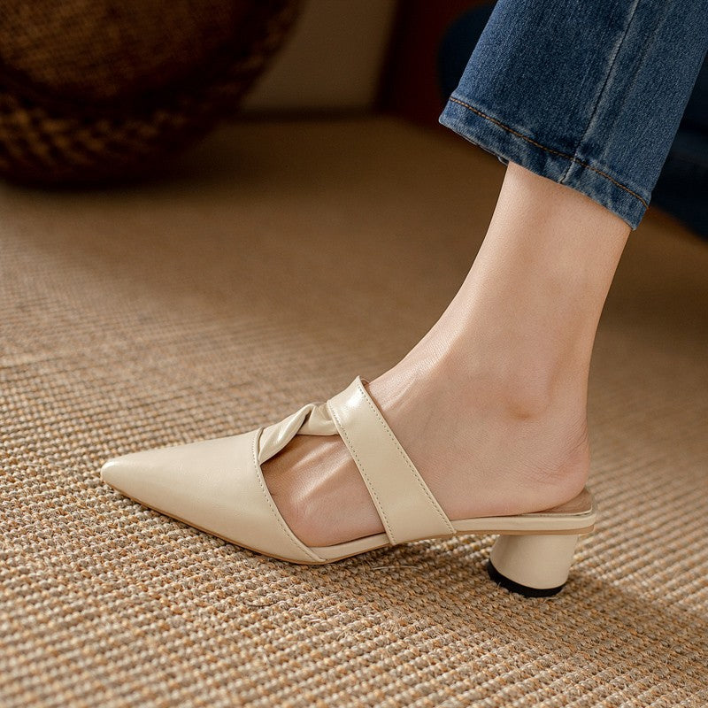 New Pointed Red Thick Heel Sandals