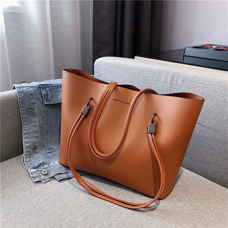 Retro Women's Fashion Large Capacity Bag
