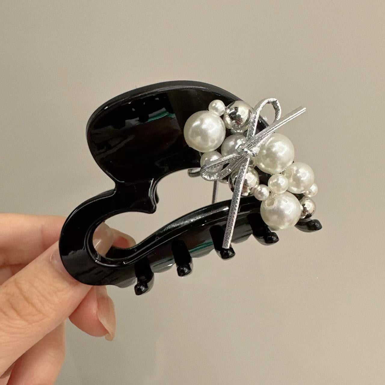 Heart Grip Niche Design Bow