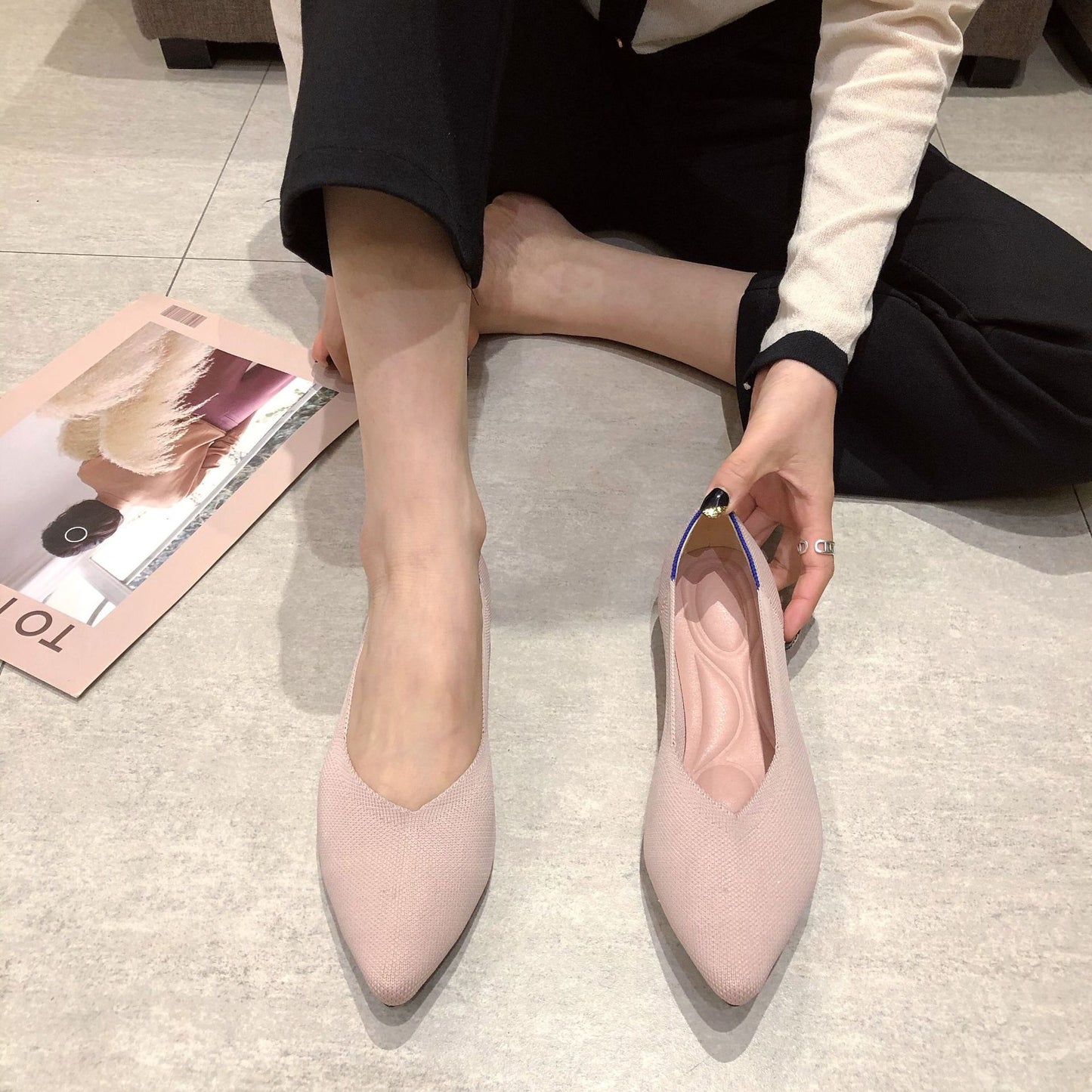 Shallow Mouth Flying Knit Shoes Pointed Toe Flat Knit Egg Roll