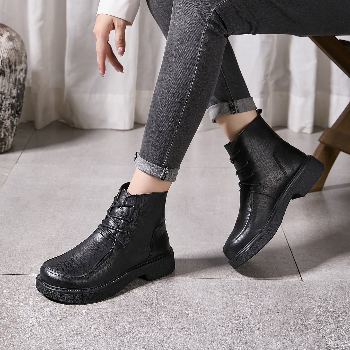 Womens High-top Leather Shoes