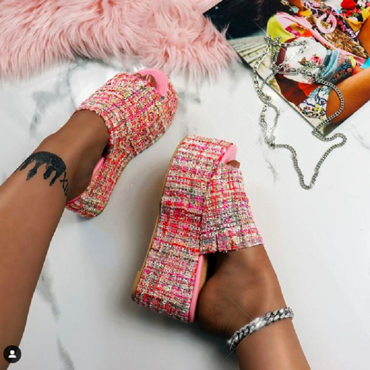 Light-colored Lady-style Fashion Outer Wear Sandals And Slippers