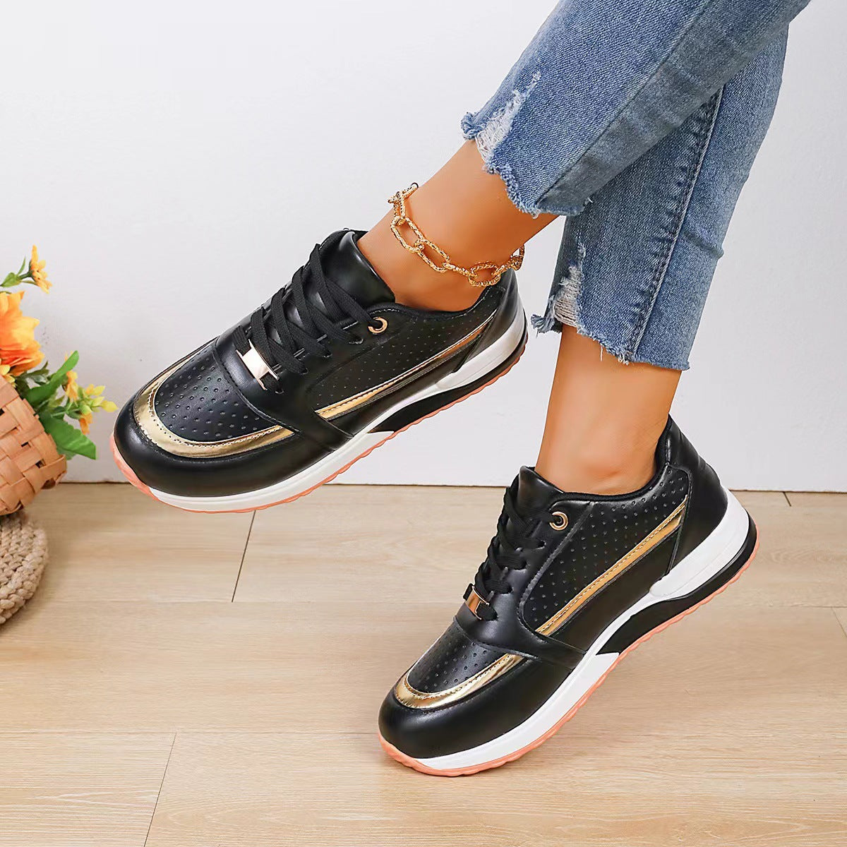 Flat Color-blocked Round-toe Lace-up Shoes