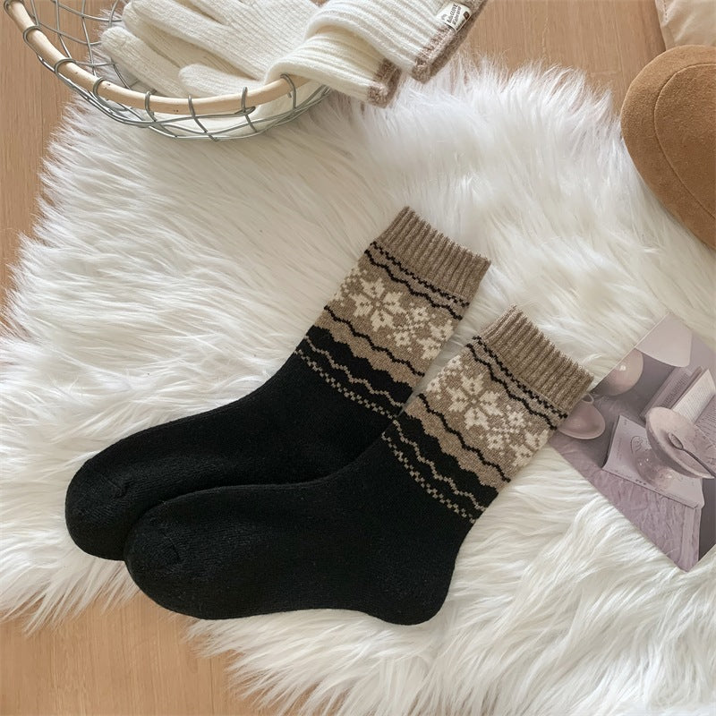 Womens Fashionable Retro Wool Striped Socks