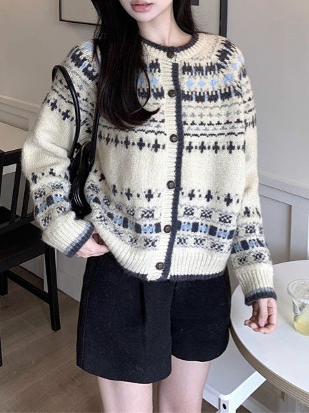 Autumn And Winter Women's Contrast Color Loose Fairisland Knitted Cardigan